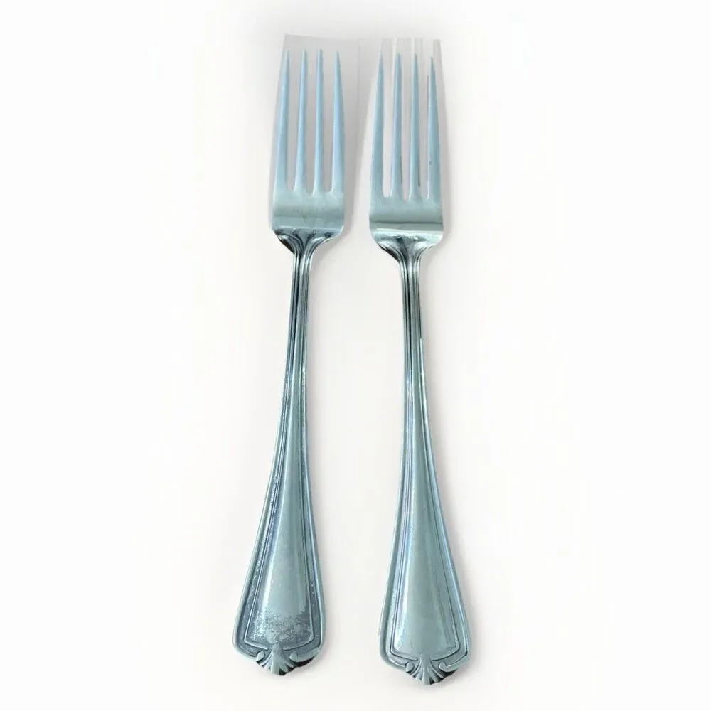 Reed & Barton Lot of 2 Hadley Stainless Dinner Forks 8 1/8